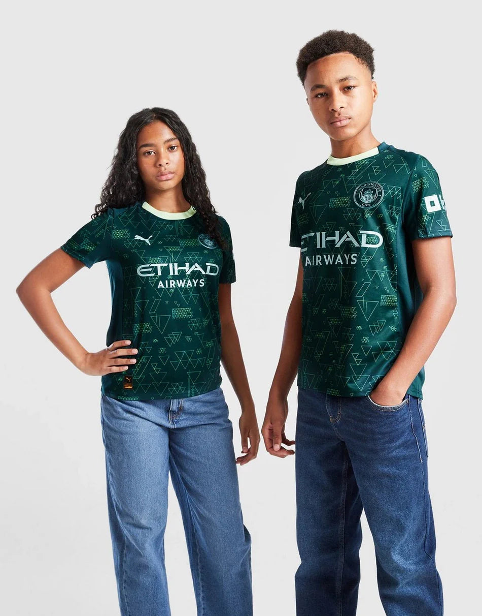MANCHESTER City FC 2025/26 FOURTH SHIRT JUNIOR