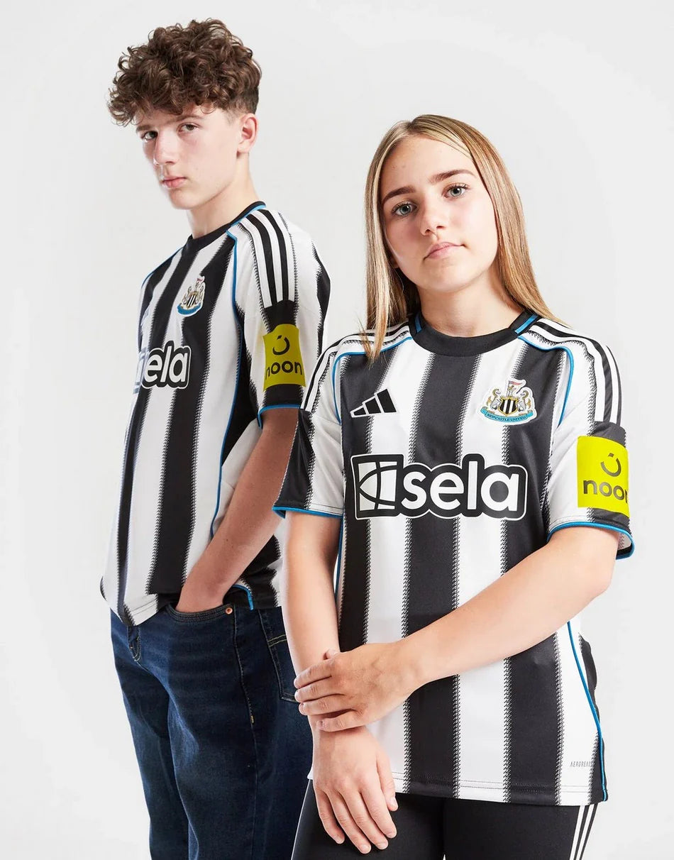 NEWCASTLE UNITED FC 2025/26 HOME SHIRT JUNIOR